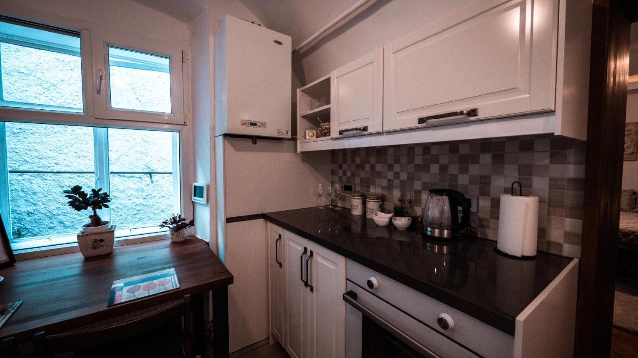 Apartamento La Garcon Braşov Exterior foto