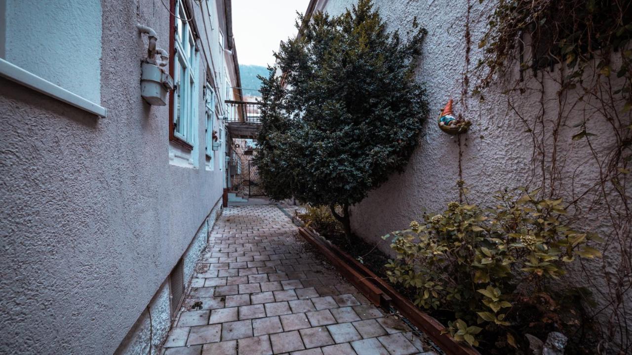 Apartamento La Garcon Braşov Exterior foto